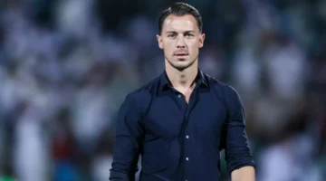 بقرار من يايسله.. 4 أسباب تمنع رحيل المهاجم إيفان توني عن الأهلي السعودي